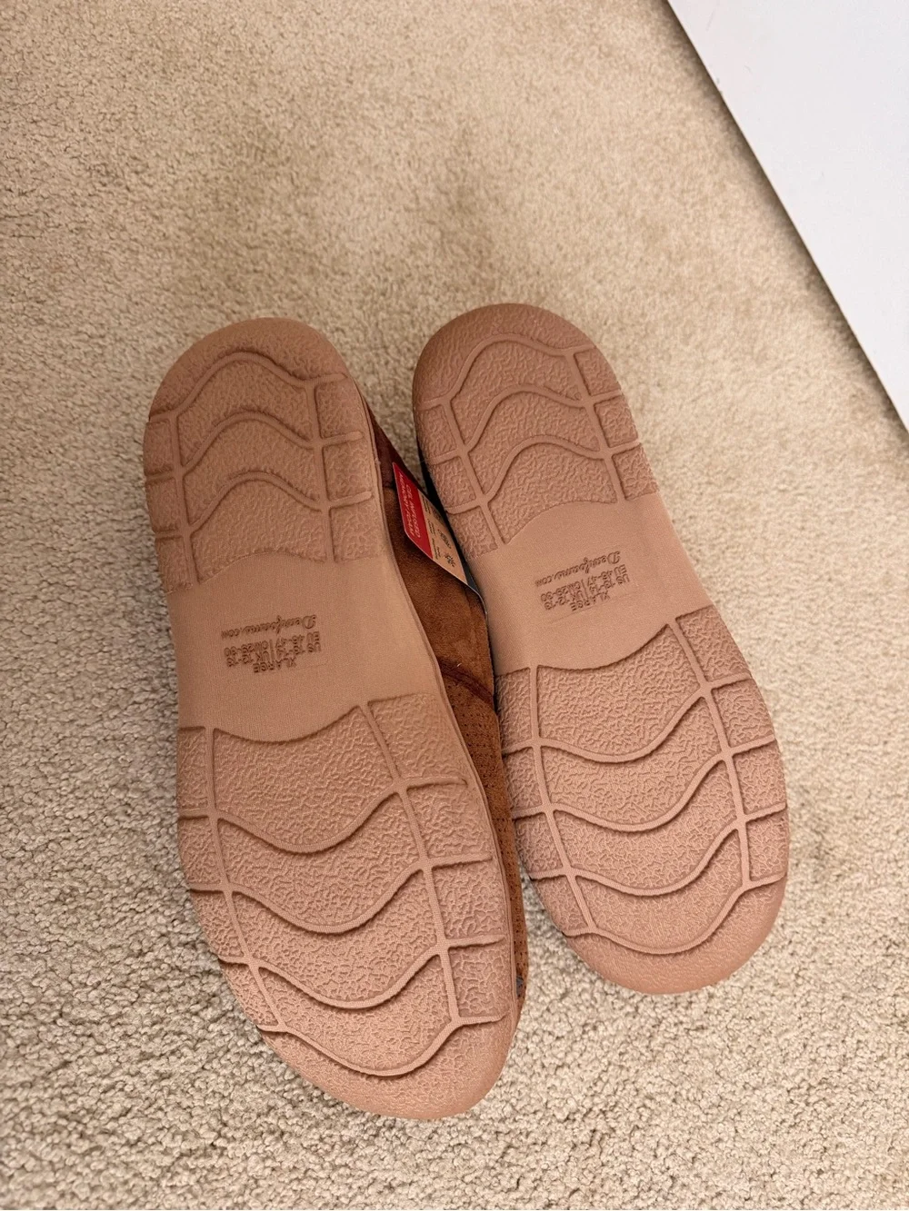 dearfoams Men's Brown Perforated Slip-On Loafers